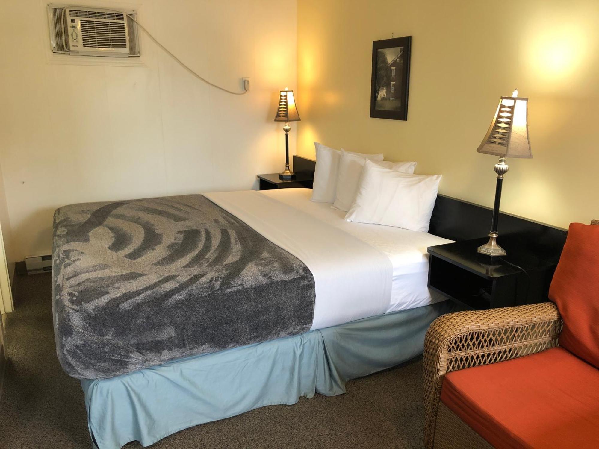 Creston Valley Motel 외부 사진