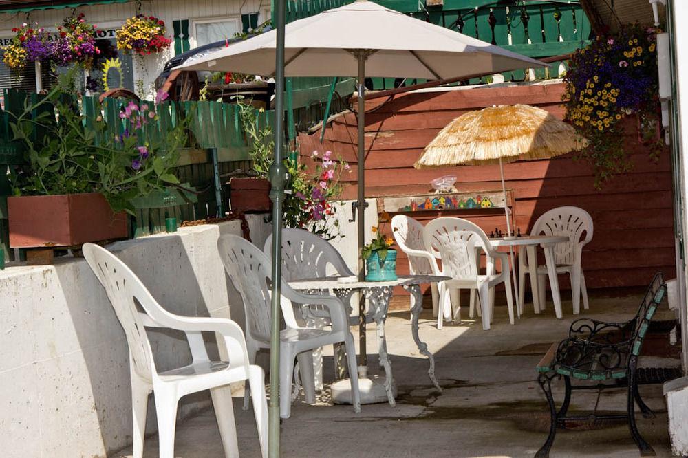 Creston Valley Motel 외부 사진